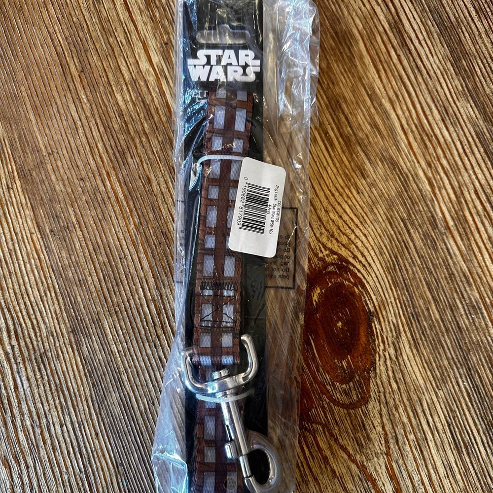 Disney Star Wars 4 foot dog leash New!
